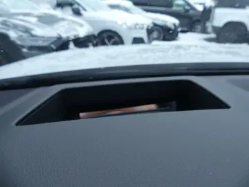 AUDI Q8 50 TDI quattro S-Line PANO STNDHZ S-SITZE HUD