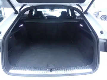 AUDI Q8 50 TDI quattro S-Line PANO STNDHZ S-SITZE HUD