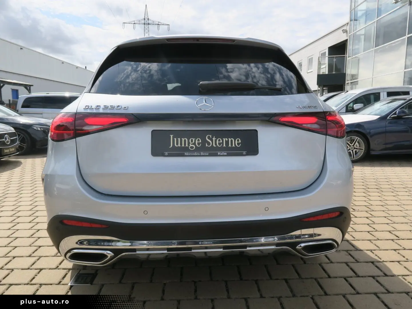 MERCEDES-BENZ GLC 220 d 4M AMG Line Advanced Pano-Dach AHK