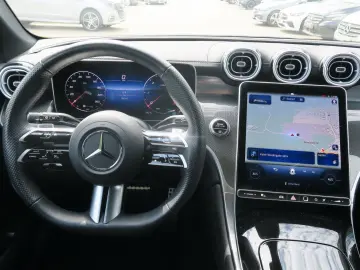 MERCEDES-BENZ GLC 220 d 4M AMG Line Advanced Pano-Dach AHK