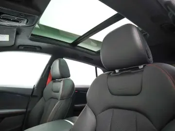 AUDI Q8 55 TFSI 2 x S line Pano Assist Matrix B&O