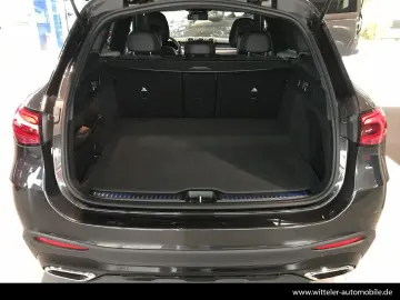 MERCEDES-BENZ GLC 200 4M AMG Line Night AHK Kamera M&hellip;