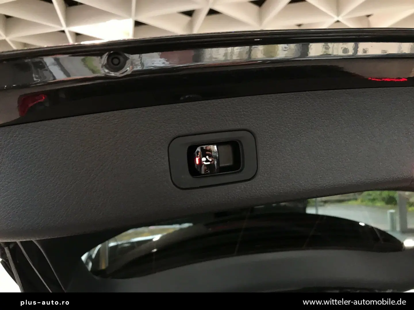 MERCEDES-BENZ GLC 200 4M AMG Line Night AHK Kamera M&hellip;