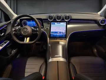 MERCEDES-BENZ GLC 220 d 4MATIC AMG Advanced Plus Pan&hellip;