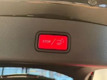 MERCEDES-BENZ GLC 220 d 4MATIC AMG Pano Night SpurW &hellip;