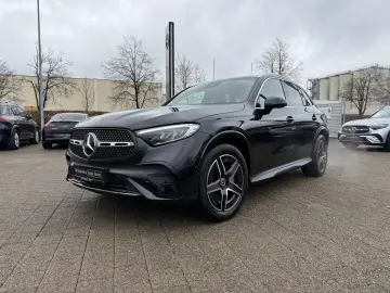 MERCEDES-BENZ GLC 220 d AMG Tot-W 360 AHK Carplay Memory DAB
