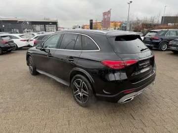 MERCEDES-BENZ GLC 220 d AMG Tot-W 360 AHK Carplay Memory DAB