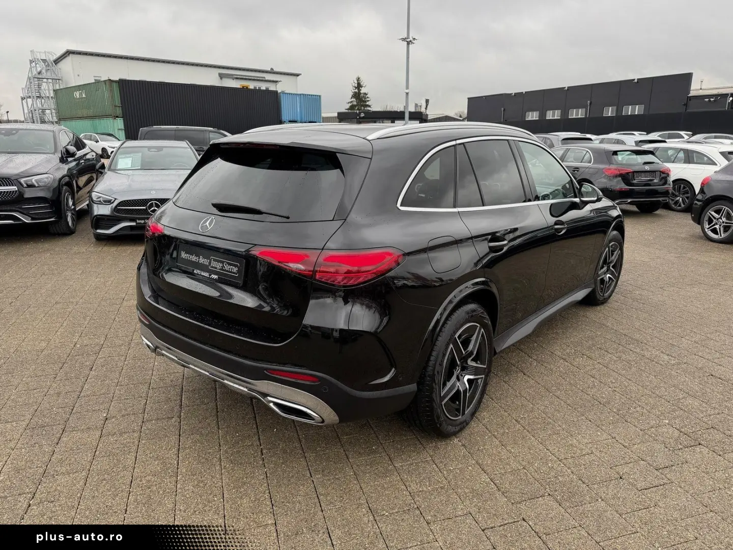 MERCEDES-BENZ GLC 220 d AMG Tot-W 360 AHK Carplay Memory DAB