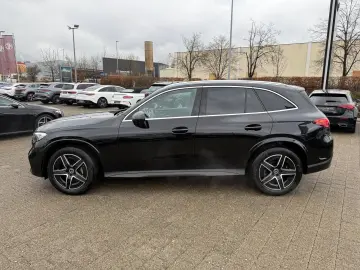 MERCEDES-BENZ GLC 220 d AMG Tot-W 360 AHK Carplay Memory DAB