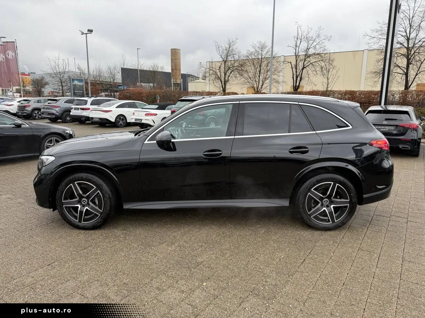 MERCEDES-BENZ GLC 220 d AMG Tot-W 360 AHK Carplay Memory DAB