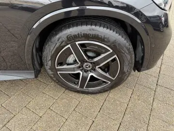 MERCEDES-BENZ GLC 220 d AMG Tot-W 360 AHK Carplay Memory DAB