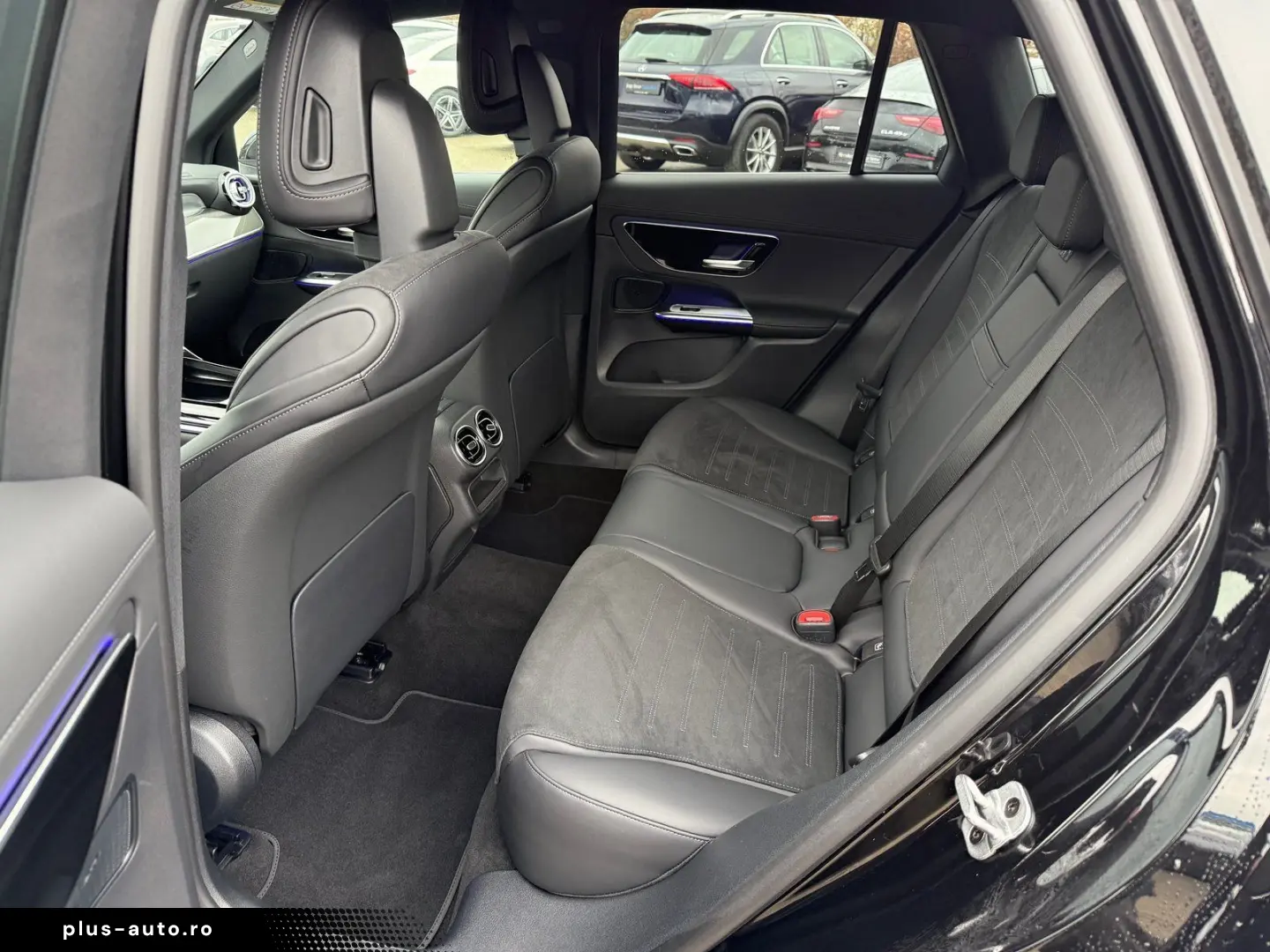 MERCEDES-BENZ GLC 220 d AMG Tot-W 360 AHK Carplay Memory DAB