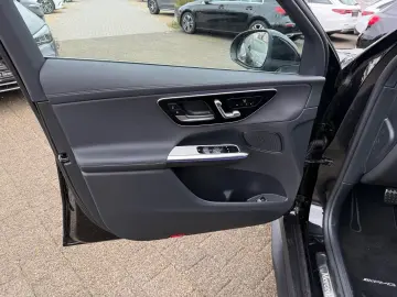 MERCEDES-BENZ GLC 220 d AMG Tot-W 360 AHK Carplay Memory DAB