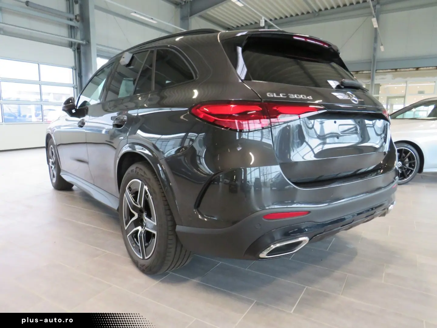 MERCEDES-BENZ GLC 300 d Plus 4M AMG AHK Memory 19