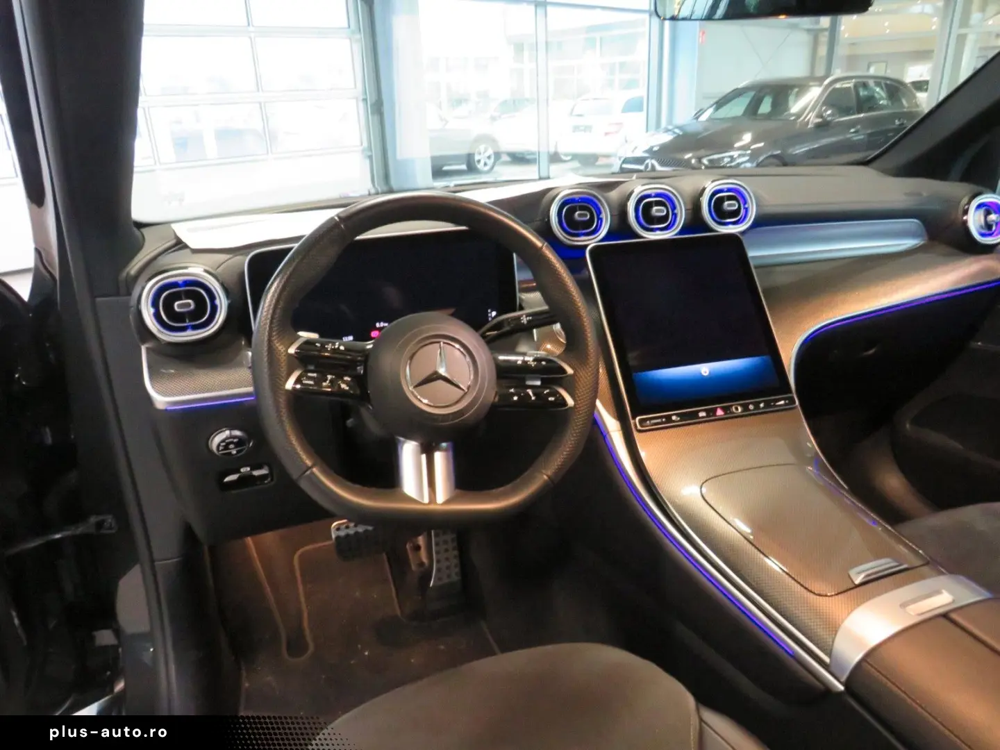 MERCEDES-BENZ GLC 300 d Plus 4M AMG AHK Memory 19