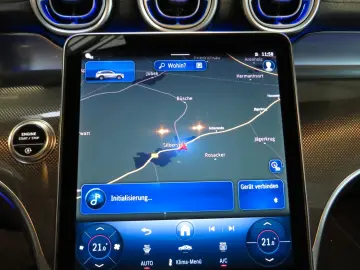 MERCEDES-BENZ GLC 300 d Plus 4M AMG AHK Memory 19