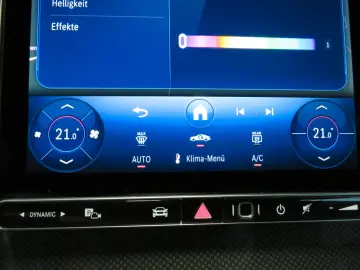 MERCEDES-BENZ GLC 300 d Plus 4M AMG AHK Memory 19