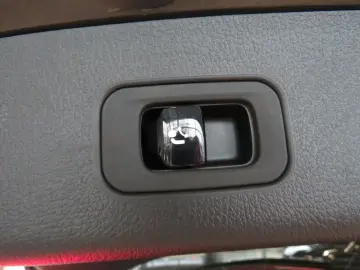 MERCEDES-BENZ GLC 300 d Plus 4M AMG AHK Memory 19