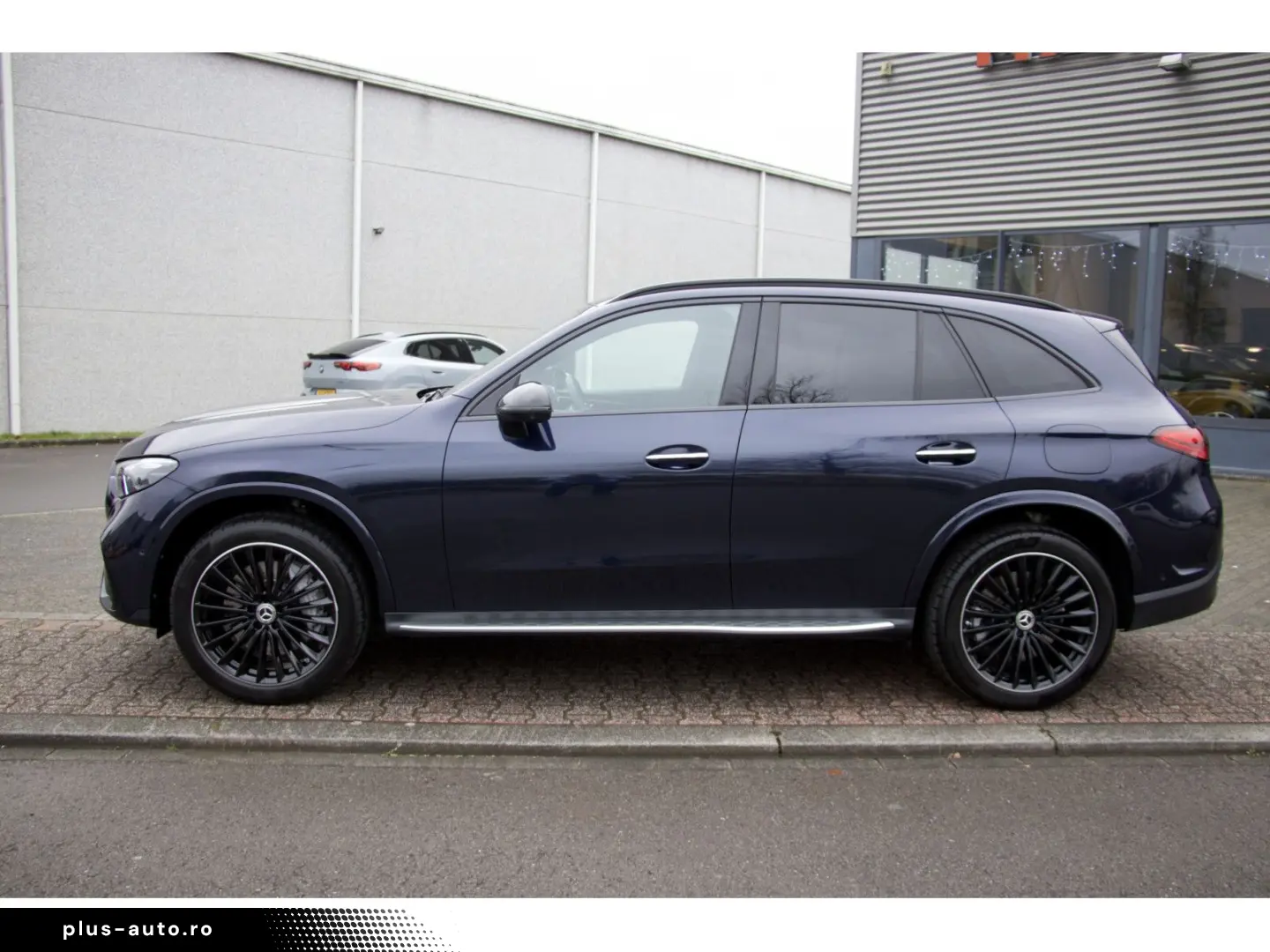 MERCEDES-BENZ GLC 300 e 4M AMG Premium DISTRO Pano 3&hellip;