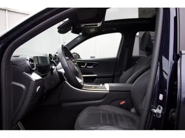 MERCEDES-BENZ GLC 300 e 4M AMG Premium DISTRO Pano 3&hellip;