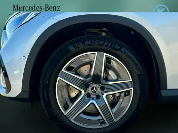 MERCEDES-BENZ GLC 200 4M AMG AHK VOR-DISTRO BURME 36&hellip;