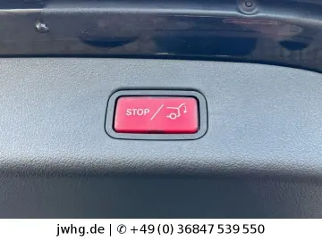 MERCEDES-BENZ GLC 300 d 4M AMG Distronic Kam Memory AHK 20