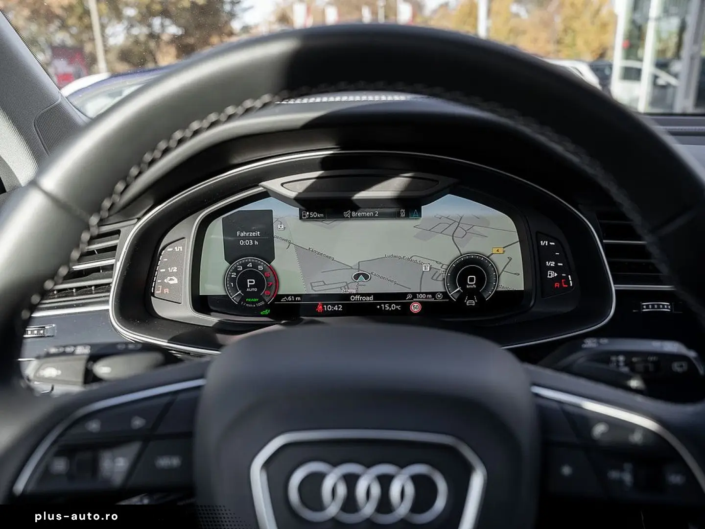 AUDI Q7 55 TFSIe quattro S line PANO