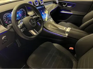 MERCEDES-BENZ GLC 300 d 4Matic AMG-Line AHK Nightpaket