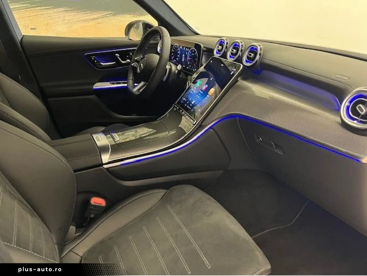 MERCEDES-BENZ GLC 300 d 4Matic AMG-Line AHK Nightpaket