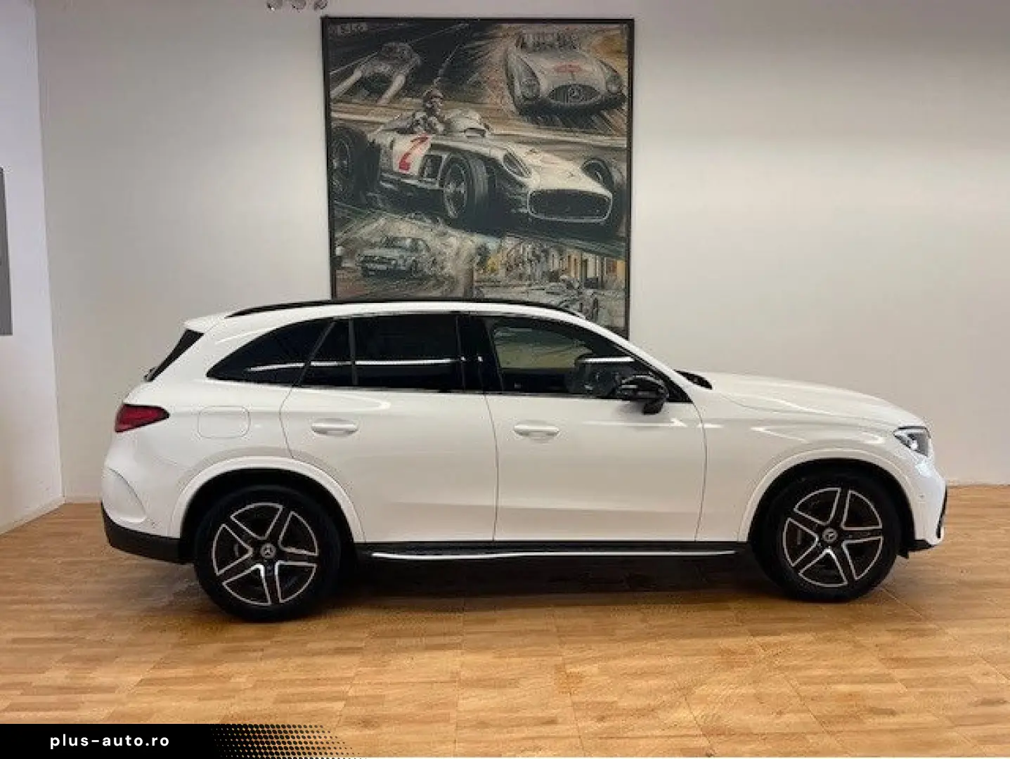 MERCEDES-BENZ GLC 300 d 4Matic AMG-Line AHK Nightpaket