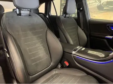 MERCEDES-BENZ GLC 300 d 4Matic AMG-Line AHK Nightpaket