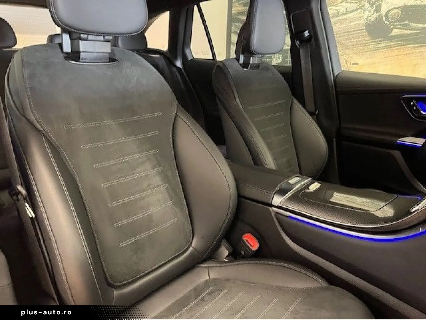 MERCEDES-BENZ GLC 300 d 4Matic AMG-Line AHK Nightpaket