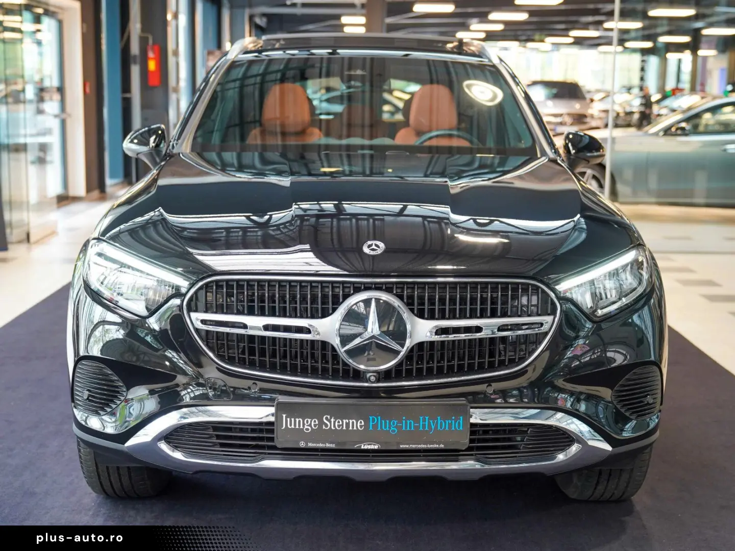 MERCEDES-BENZ GLC 300 e 4M AVANTGARDE Panoramadach DISTRONIC