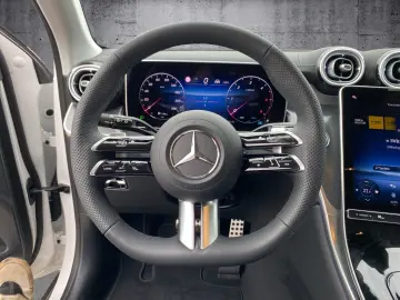 MERCEDES-BENZ GLC 220 d 4M AMG AHK DISTRO MEMORY KAM&hellip;