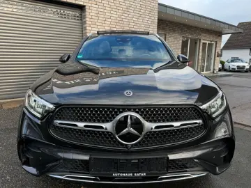 MERCEDES-BENZ GLC 300 de 4Matic Edition AMG Line  MWST AHK