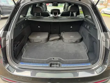 MERCEDES-BENZ GLC 300 de 4Matic Edition AMG Line  MWST AHK