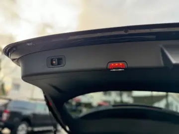 MERCEDES-BENZ GLC 300 de 4Matic Edition AMG Line  MWST AHK