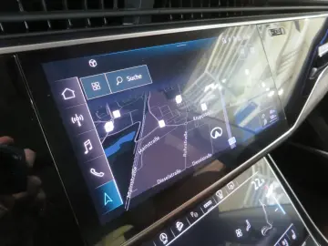 AUDI Q8 55 TFSI Tiptronic Quattro Pano