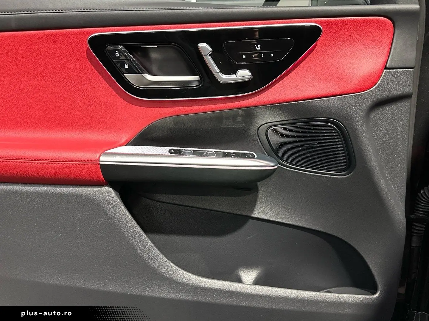 MERCEDES-BENZ GLC 300 de 4M AMG Digital-Light 360 -K&hellip;