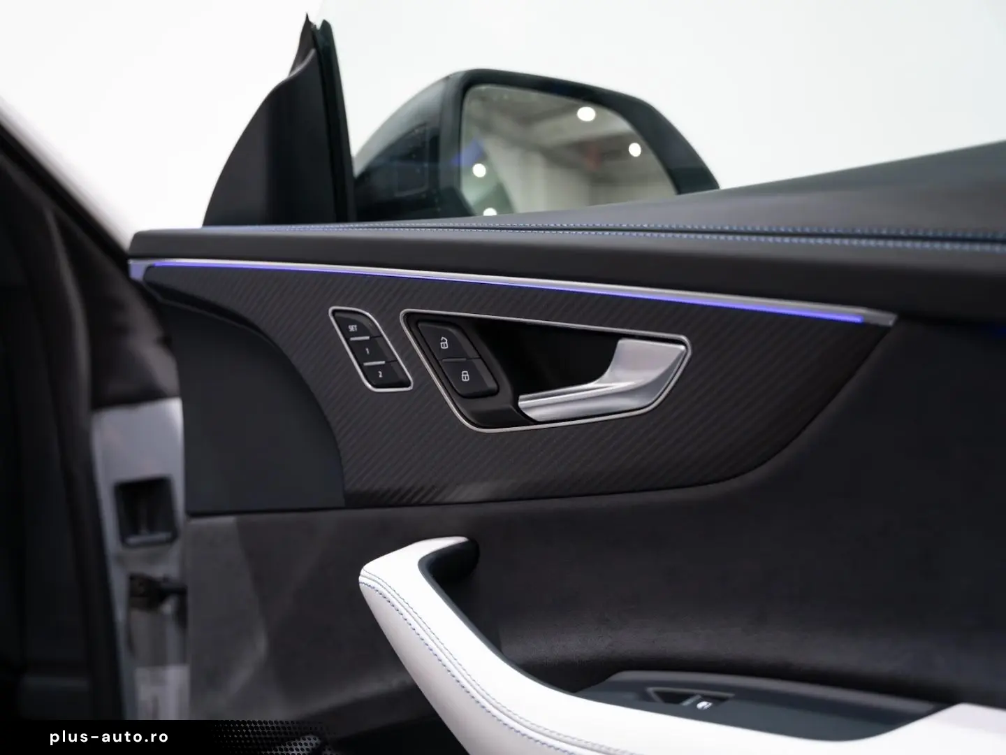 AUDI RSQ8 4.0 TFSI QU PANO EXCLUSIVE DYNAMIK  KERAMIK