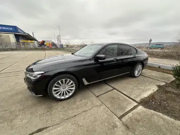 BMW 730