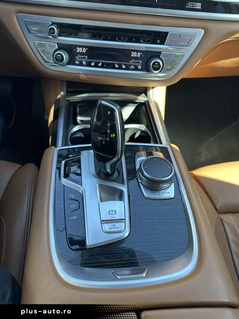 BMW 730