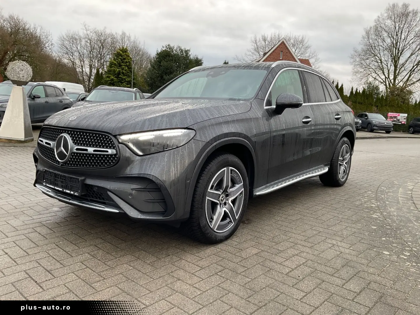 MERCEDES-BENZ GLC 300e 4Matic AMG AHK Panorama 360 Kamera