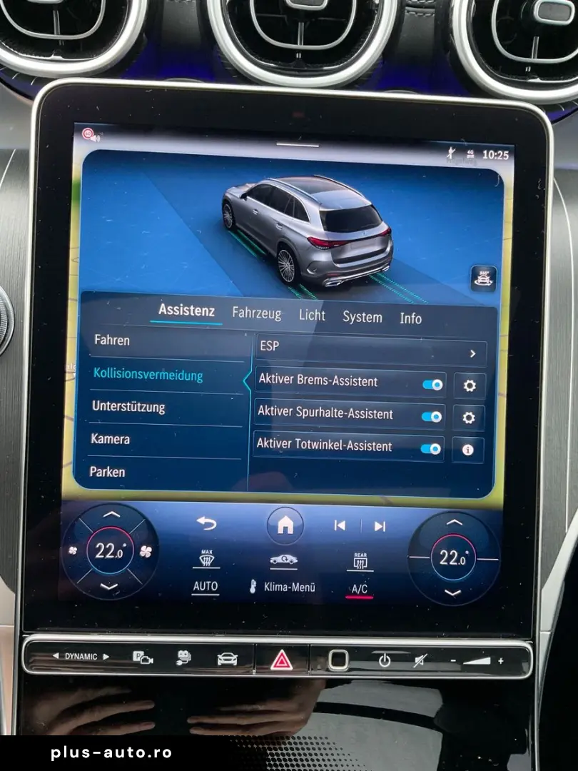 MERCEDES-BENZ GLC 300e 4Matic AMG AHK Panorama 360 Kamera