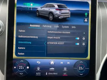 MERCEDES-BENZ GLC 300e 4Matic AMG AHK Panorama 360 Kamera