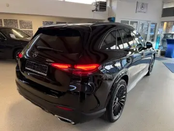 MERCEDES-BENZ GLC 220 d AMG Line 4M Pano Night Burme&hellip;