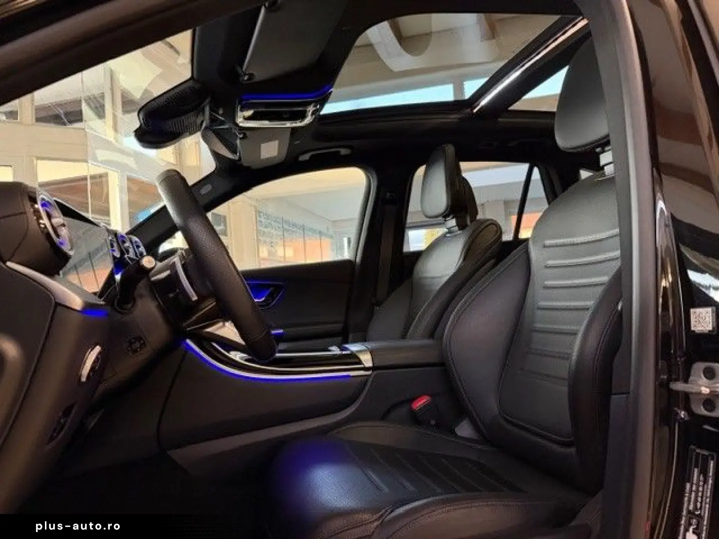 MERCEDES-BENZ GLC 220 d AMG Line 4M Pano Night Burme&hellip;