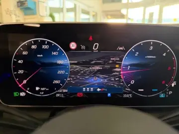 MERCEDES-BENZ GLC 220 d AMG Line 4M Pano Night Burme&hellip;