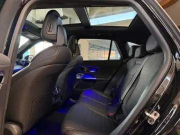 MERCEDES-BENZ GLC 220 d AMG Line 4M Pano Night Burme&hellip;