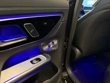 MERCEDES-BENZ GLC 220 d AMG Line 4M Pano Night Burme&hellip;